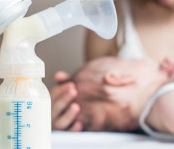 10 فوائد لحليب الأم الرضاعة ليست من بينهم