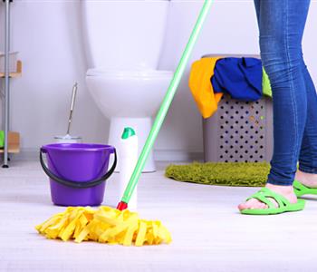 5 نصائح مجربة لتنظيف الحمام قبل العيد