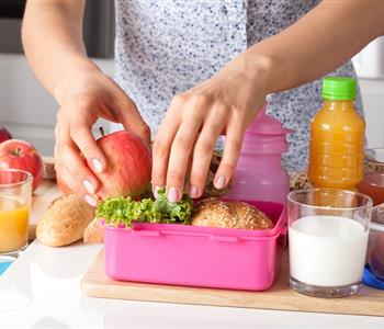 7 أفكار للتجديد من وجبات المدرسة لأطفالك