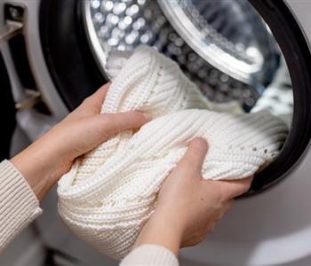 نصائح لغسل الملابس الصوفية بدون انكماش