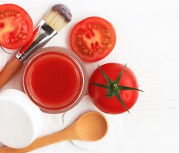 هل يمكنك استخدام الطماطم للعناية ببشرتك
