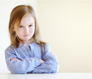 7 أفعال للطفل تحتاج للتصحيح لا تهمليها