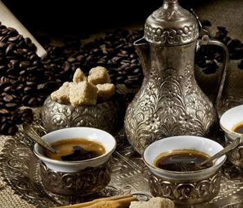 أهم 9 فوائد للقهوة العربية للرجال