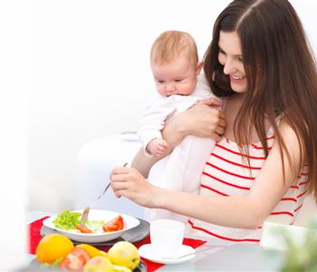نظام غذائي لاستعادة رشاقتك خلال فترة الرضاعة