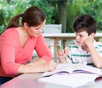 8 نصائح لمساعدة طفلك على تجاوز ملل المذاكرة