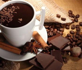 طريقة عمل مشروب الشوكولاتة الساخنة