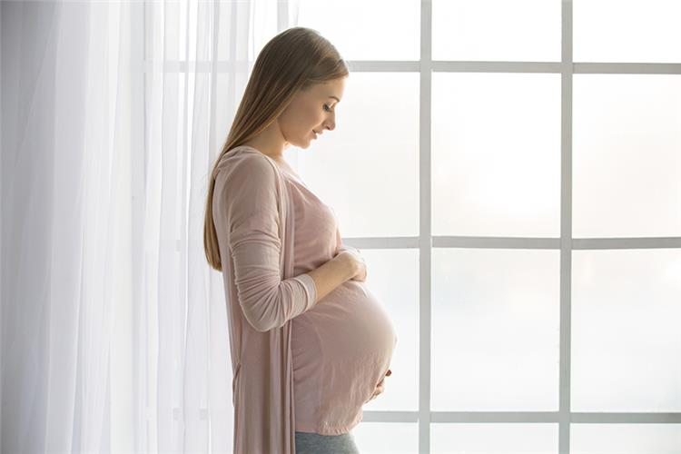كيفية الحفاظ على جمالك خلال فترة الحمل
