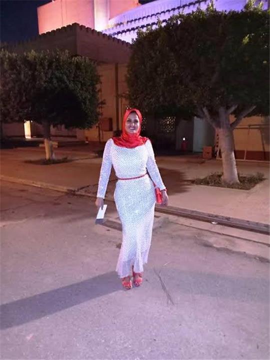 سما المصري بالحجاب في مهرجان القاهرة