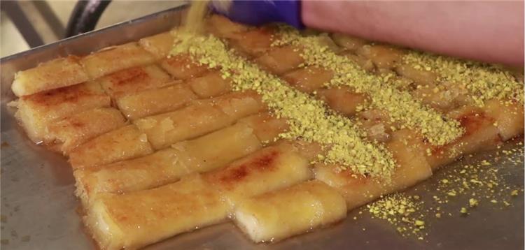 طريقة عمل الكلاج الفلسطيني بالجبن النابلسي