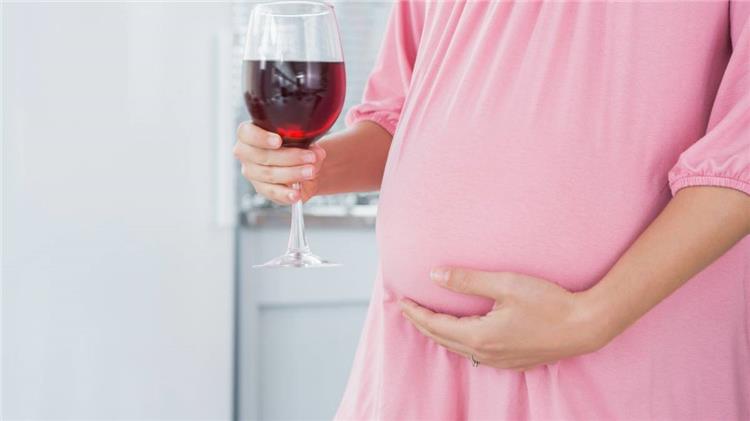 أضرار المشروبات الغازية للحامل