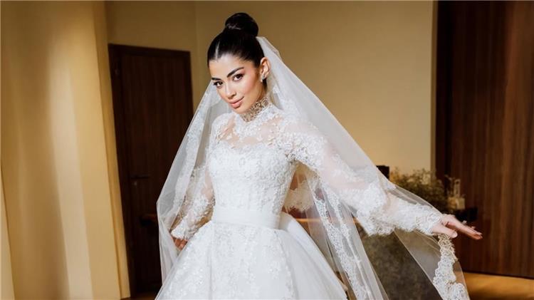 أول ظهور لليلى أحمد زاهر بعد انتهاء شهر العسل.. كيف بدت؟