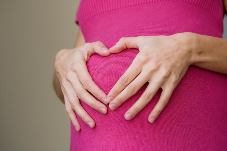 روشتة العناية بصحتك خلال الحمل.. أهم الفيتامينات الضرورية وطرق الحصول 