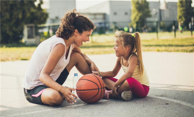 كيف تختارين الرياضة التى سيمارسها طفلك؟
