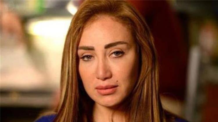 ريهام سعيد تصدق كلام عرافة تنبأت بفيروس كورونا: هيختفي إلى الأبد!