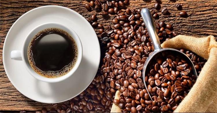 أهم 7 فوائد للقهوة السوداء على صحة الجسم والطريقة الصحيحة لصنعها