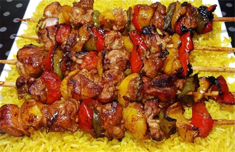 طريقة عمل الشيش طاووق بتتبيلة غنية ولذيذة