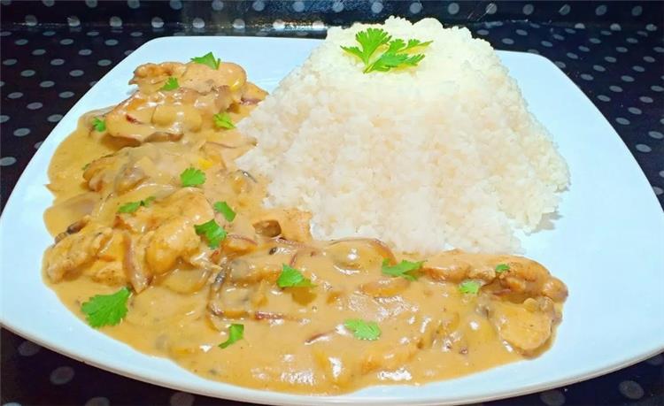 طريقة عمل بيكاتا الفراخ بخطوات سهلة