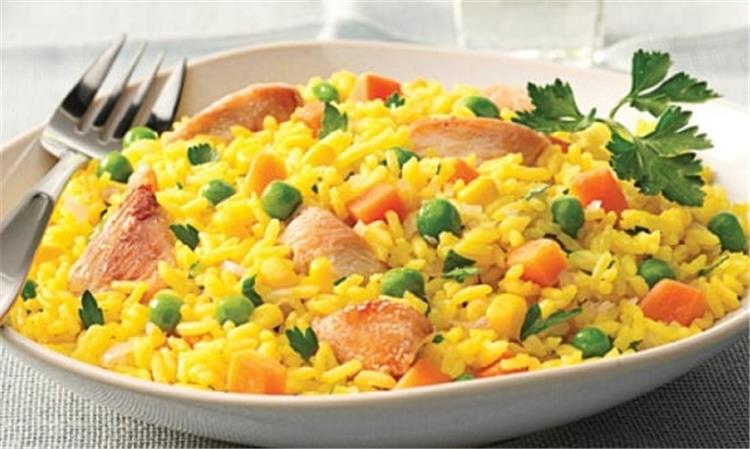 طريقة عمل الأرز البسمتي بالخضار والدجاج