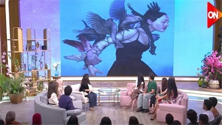 أول رد من الفنانة صاحبة لوحة مها الصغير المسروقة بعد اعتذار منى الشاذل