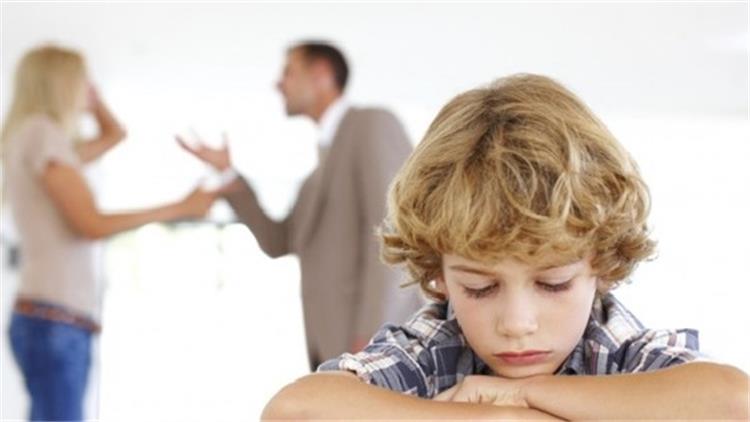 كيف يؤثر طلاق الأبوين على الأبناء؟ وكيف يمكن تجنبهم توابعه؟