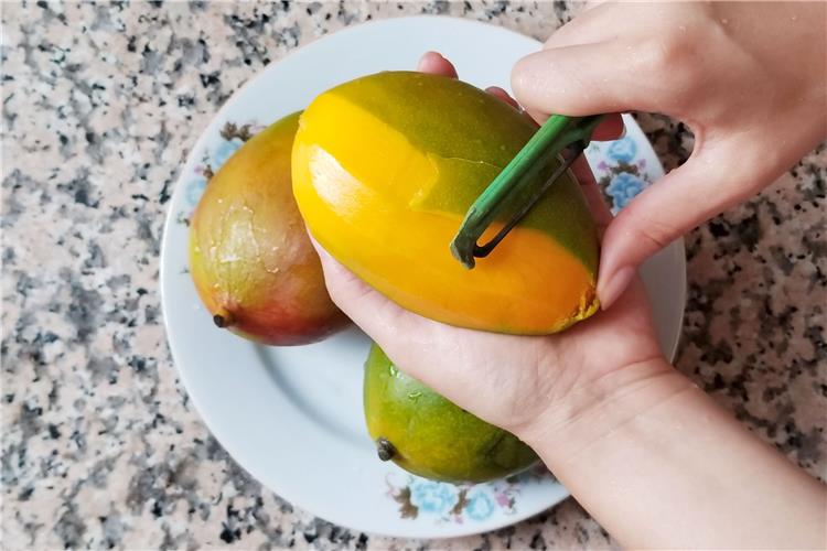 فوائد قشر المانجو للنساء