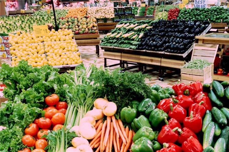 اسعار الخضروات والفاكهة واللحوم والدواجن اليوم 4 ـ2 ـ 2018
