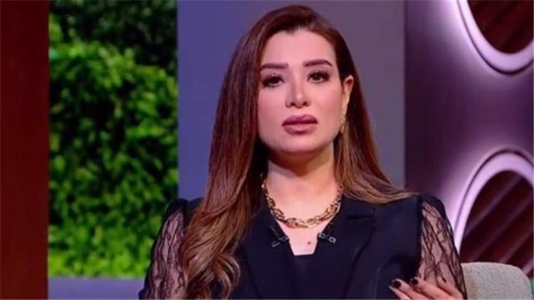 مروة صبري تنتقد آية سماحة بعد إساءتها للفنانة مشيرة إسماعيل: "لو مفيش 