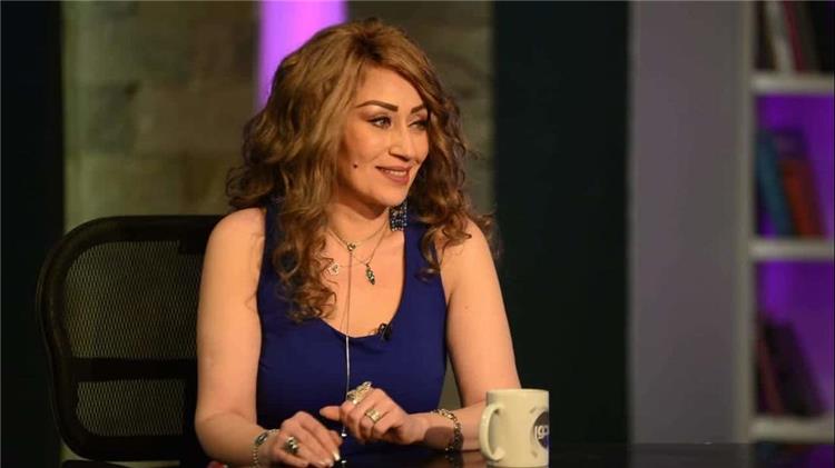 إيناس مكي تحسم الجدل حول خلافها مع شقيقها أحمد مكي وتكشف حقيقة مقاضاته