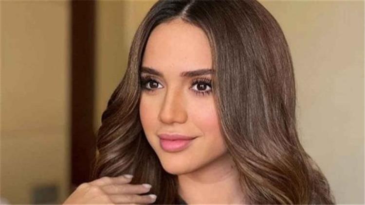 أول تعليق من رنا رئيس بعد فقدان جنينها الأول وجراحة استمرت 6 ساعات