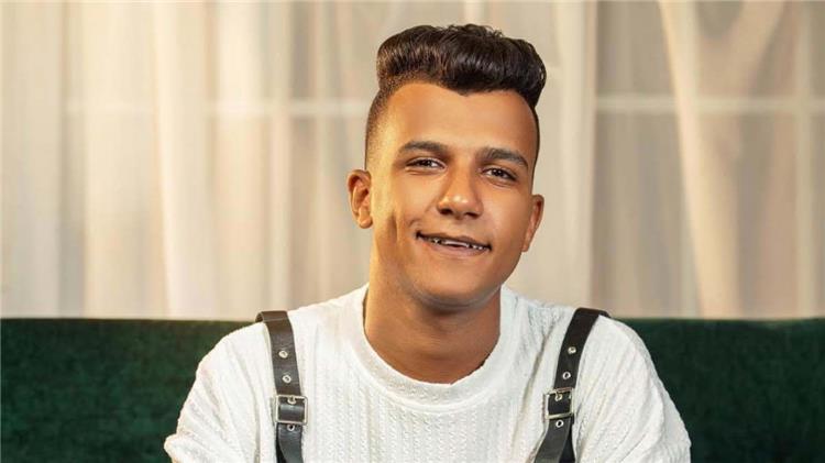 التفاصيل الكاملة لمشاجرة عصام صاصا أمام ملهى ليلي بالمعادي.. هرب وسلم 