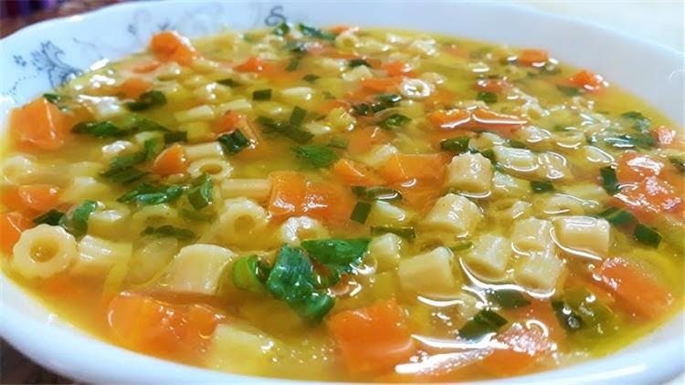 طريقة عمل شوربة الخضار بالمكرونة