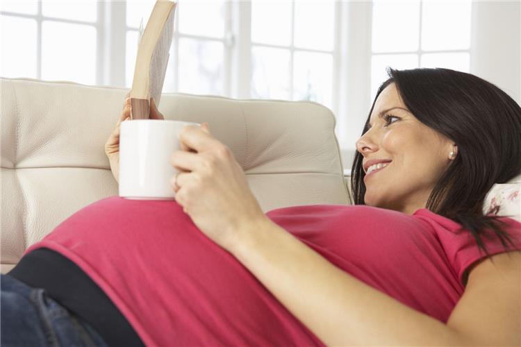 اضرار النسكافيه للحامل ومدى خطورته على الجنين