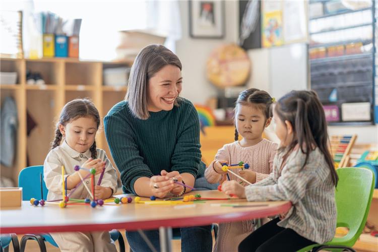 شجعي أطفالك للعودة إلى المدرسة بنشاط.. بهذه الطريقة