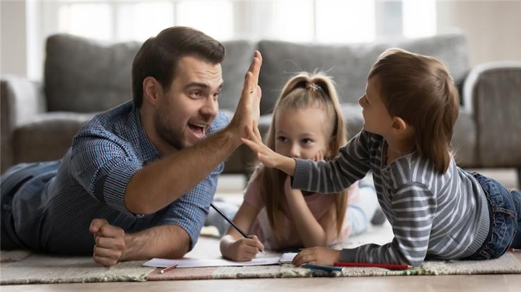 أخطاء شائعة في تربية الأطفال تؤثر على ثقتهم بأنفسهم