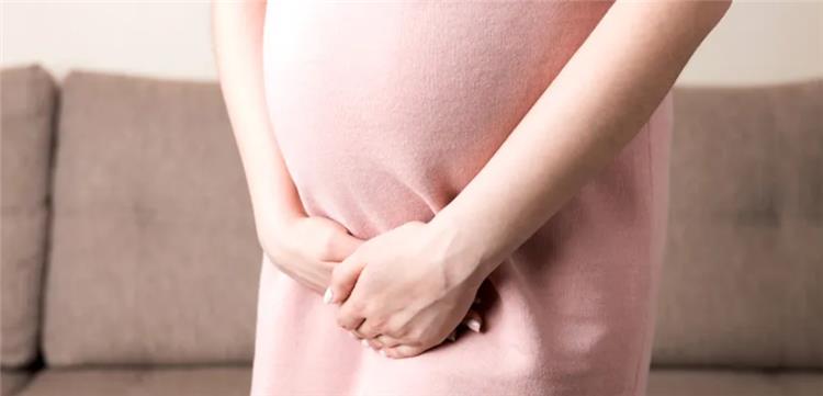 كيف تتعامل الحامل مع التبول المتكرر وتخفيف انزعاجه؟