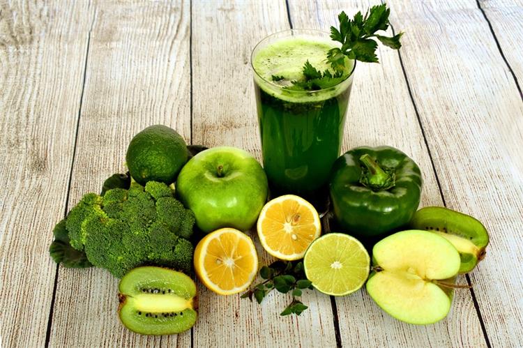 فوائد العصير الأخضر للرجال