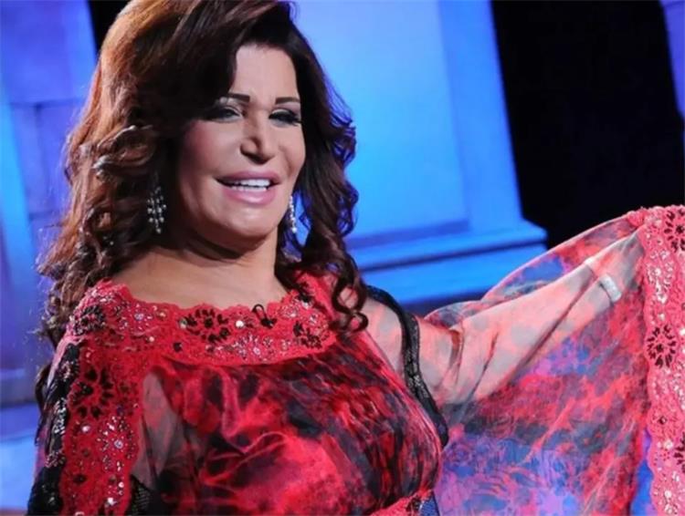 نجوى فؤاد تكشف تفاصيل حالتها الصحية بعد تعرضها لحادث مؤلم.. ماذا حدث؟