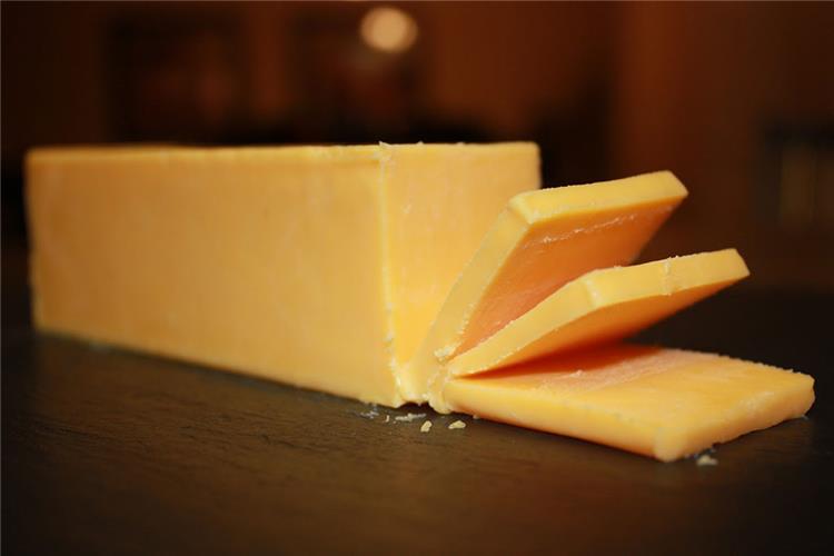 طريقة عمل الجبنة الشيدر