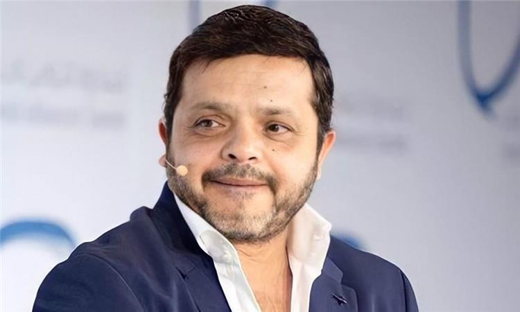 محمد هنيدي يتخلى عنه حسه الكوميدي ويتأثر بالزلزال.. ماذا قال؟
