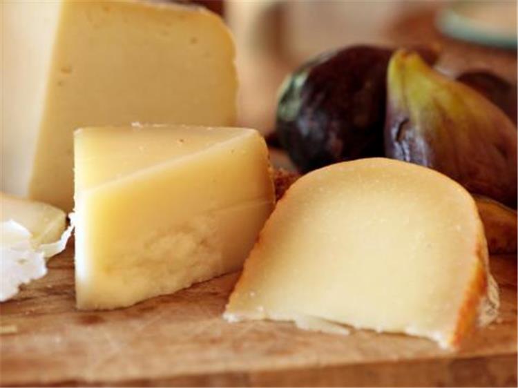 طريقة عمل الجبنة الرومي فاطمة ابو حاتي
