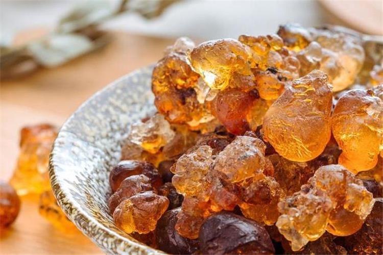 فوائد الصمغ العربي للنساء
