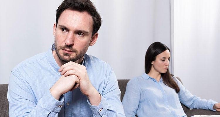 أشهر مشاكل السنة الأولى من الزواج وحلولها العملية