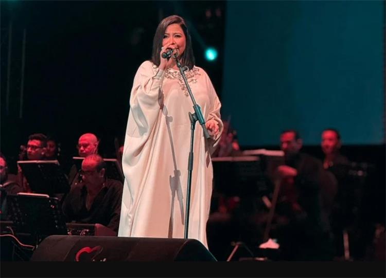 شيماء سيف تساند شيرين عبد الوهاب: غلطت وتداركت الغلط.. طبيعي متوترة