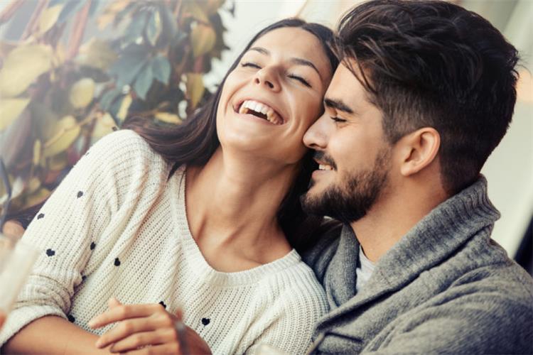 8 طرق لتكوني أكثر سعادة في الزواج التقليدي
