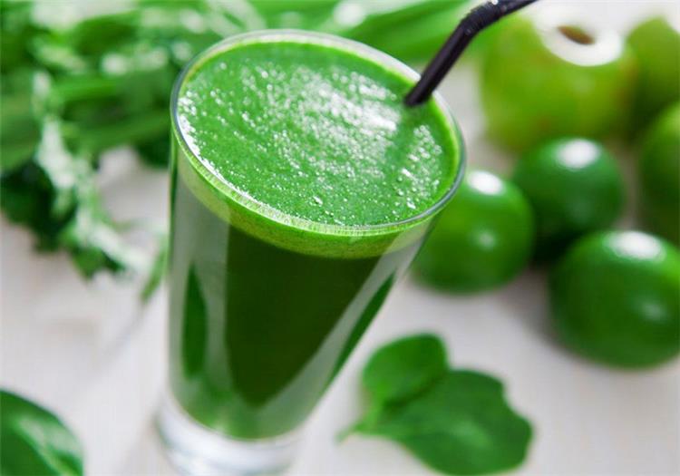 أفضل 9 خضروات لعمل العصير الأخضر