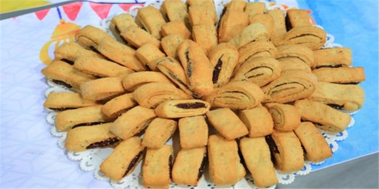 طريقة عمل المنين السادة وبالعجوة الفلاحي