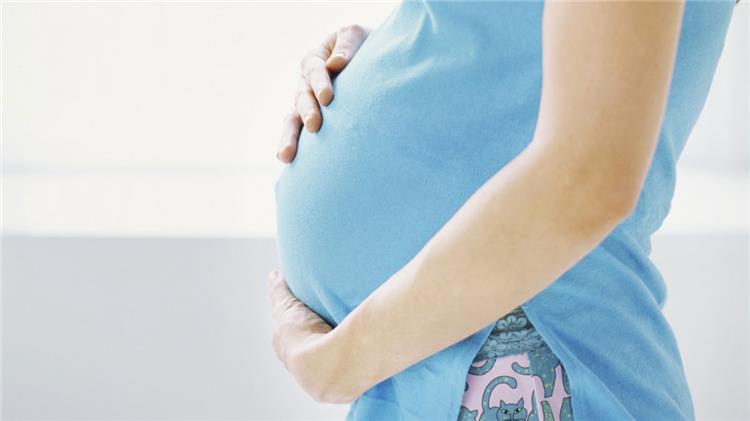 الإفرازات الخضراء خلال الحمل الأسباب والعلاج