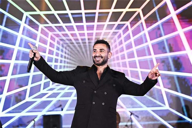 أحمد سعد يحتفل بعيد ميلاد نجله برسالة مؤثرة