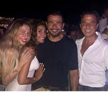 صور عمرو دياب ودينا الشربيني في حفل اليونان