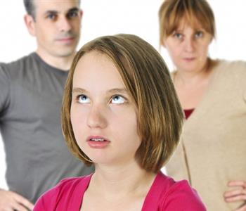 السر وراء خلافك الدائم مع ابنك المراهق